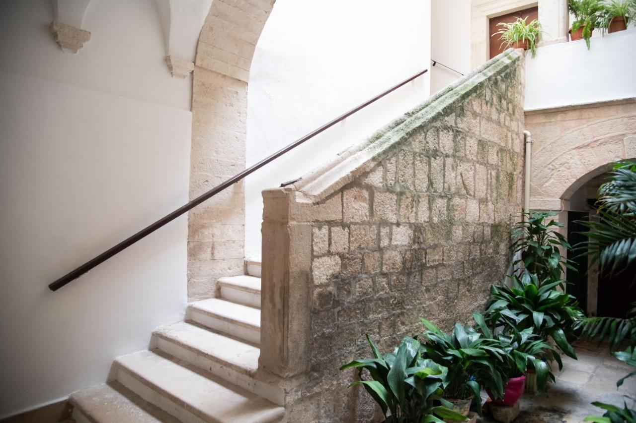 Casa Sant'Orsola - Appartamento nella città antica Molfetta Esterno foto