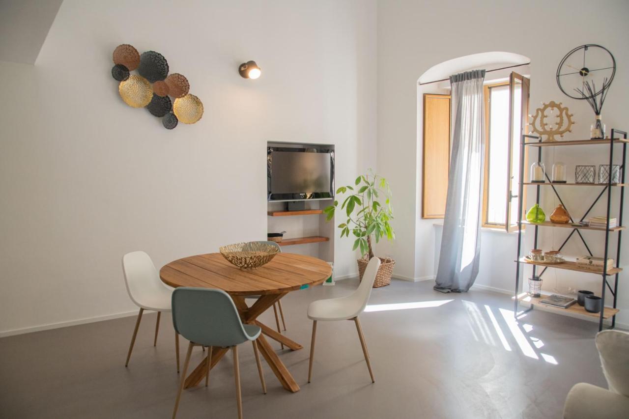 Casa Sant'Orsola - Appartamento nella città antica Molfetta Esterno foto