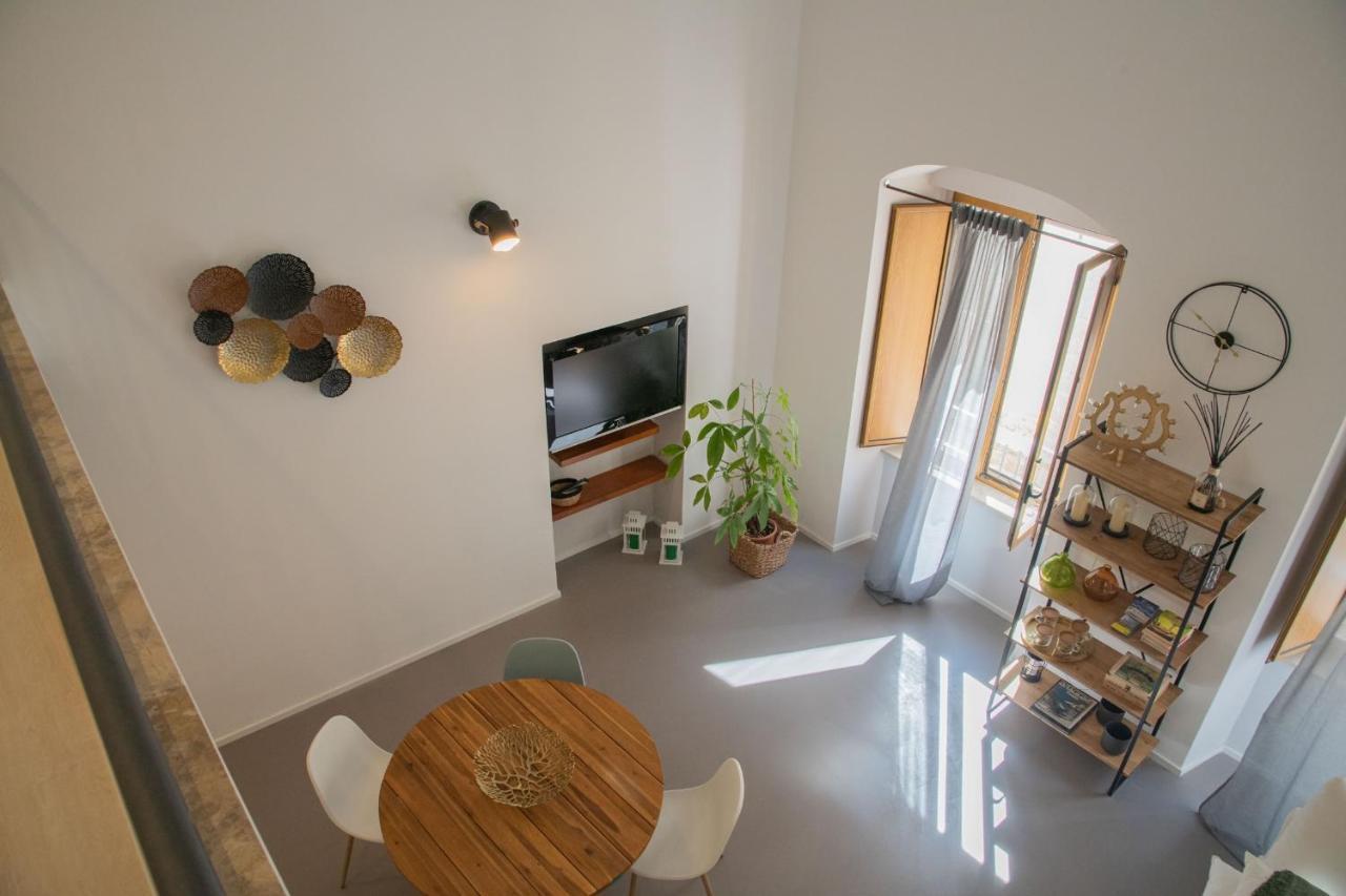 Casa Sant'Orsola - Appartamento nella città antica Molfetta Esterno foto